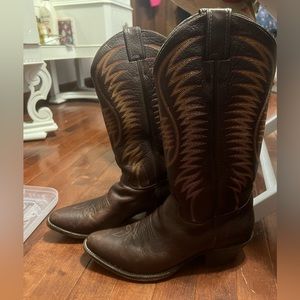 Justin’s brown cowboy boots women’s 7.5